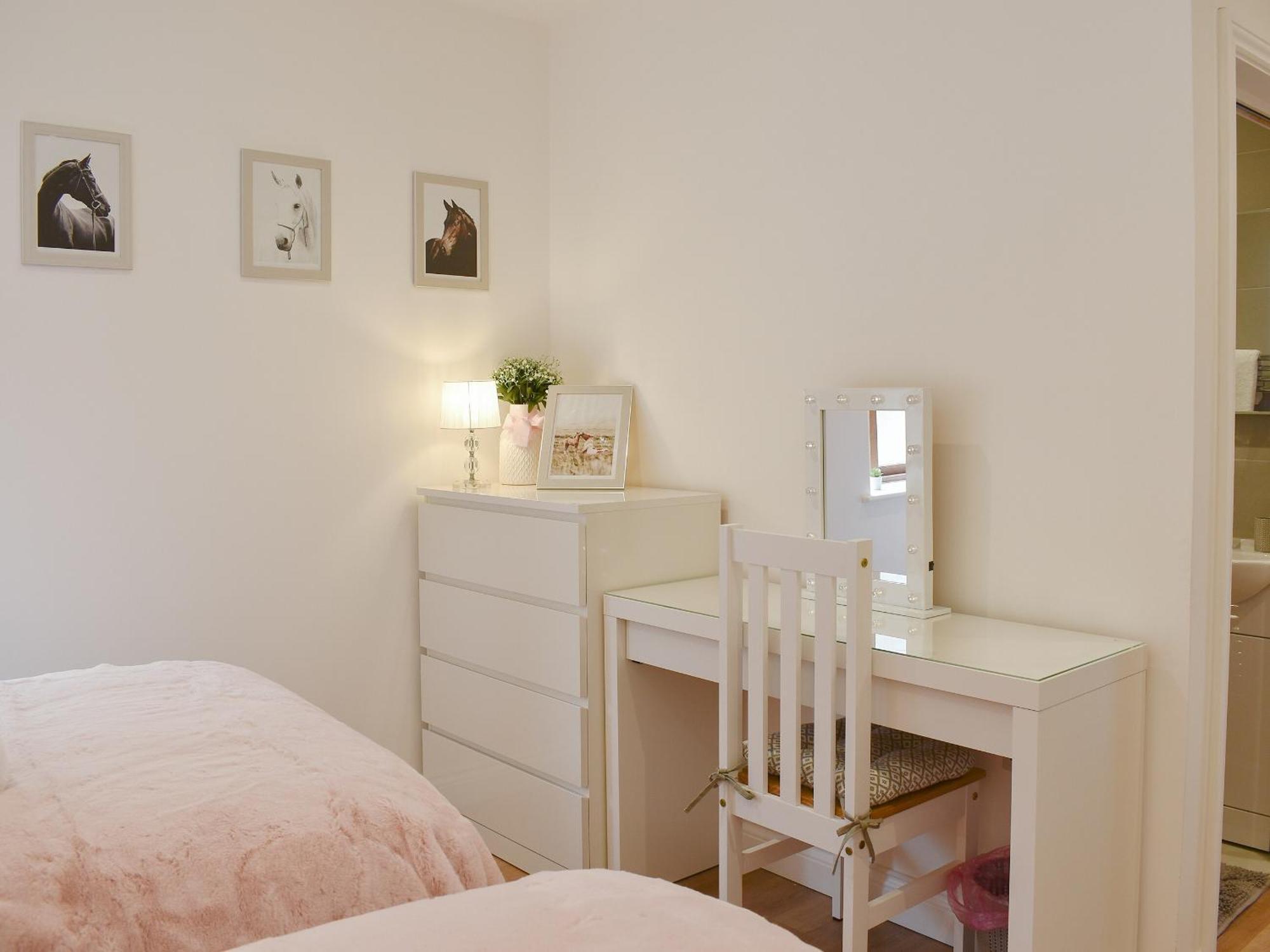 Redstones Cottage Greasby エクステリア 写真